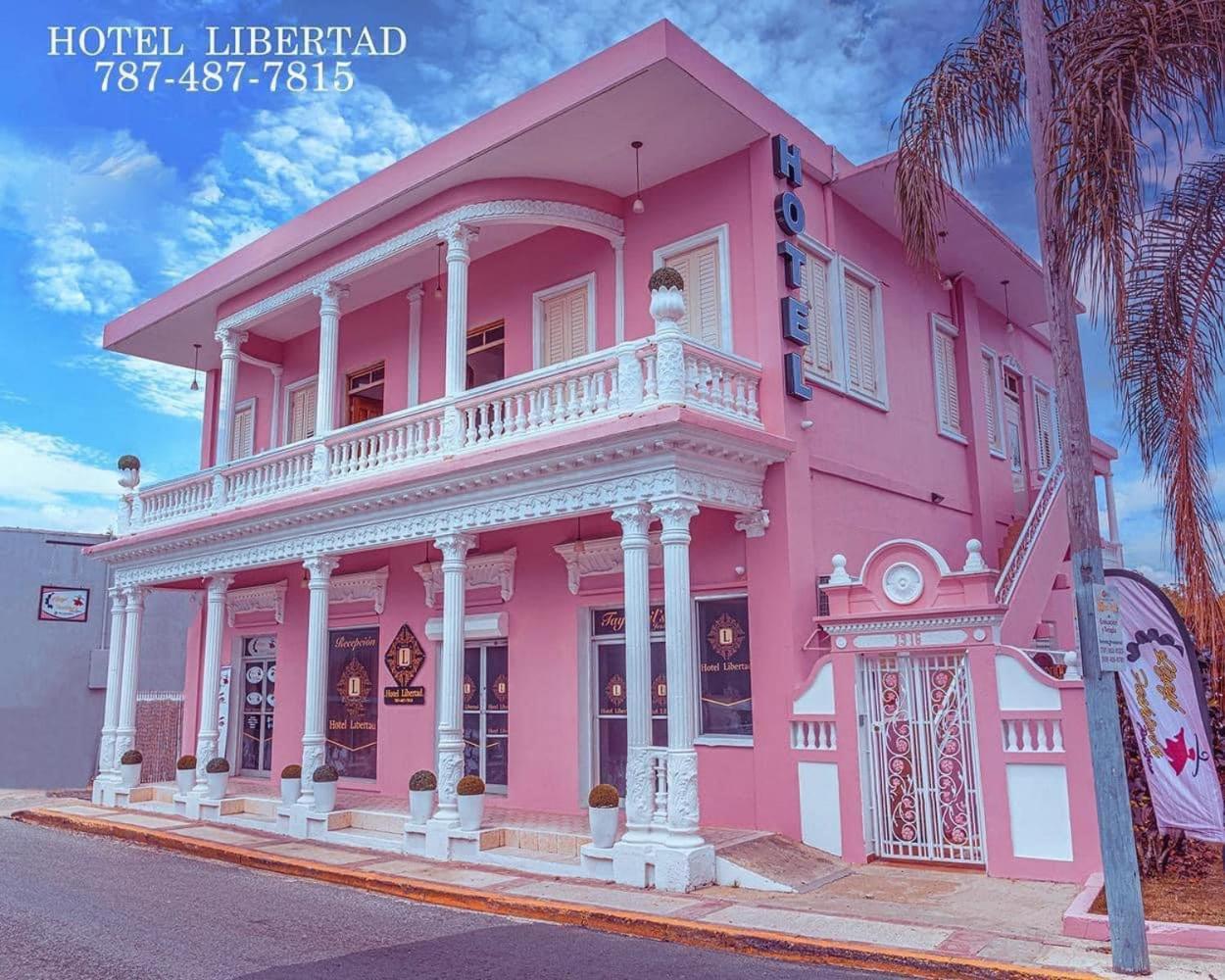Hotel Libertad Lares Екстер'єр фото